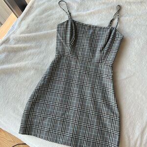 Aritzia Wilfred classic checkered mini dress size 0